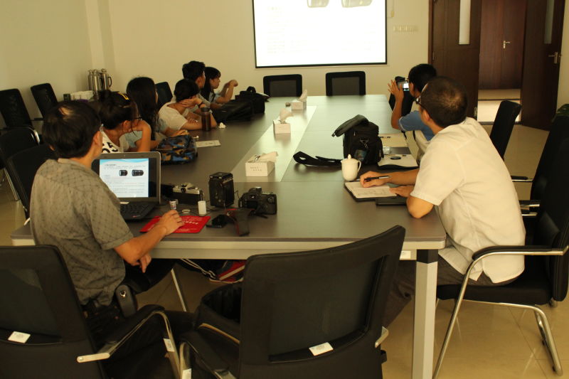 党委宣传部举行学生员工摄影技能培训