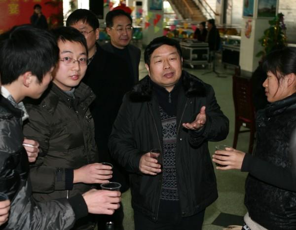 我校隆重举行2012年寒假留校学生新年团拜会